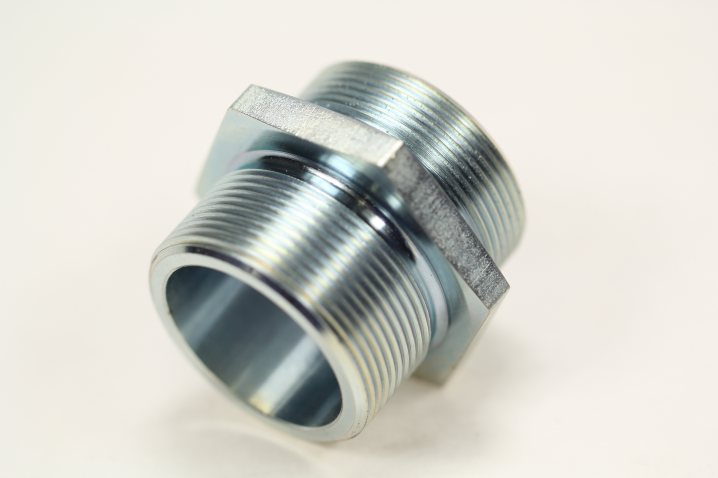 21 039 15 101 double nipple 1 1/2"-16UN2A / M 38x1,5