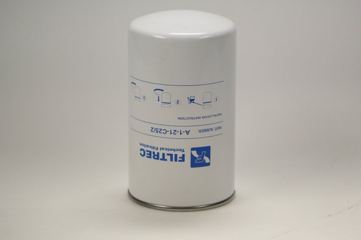 A121C25/2 oil filter (spin-on)