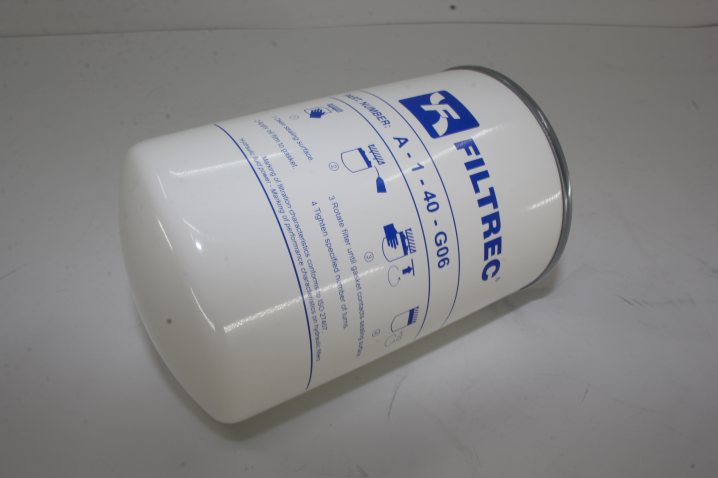 A140G06 oil filter (spin-on)