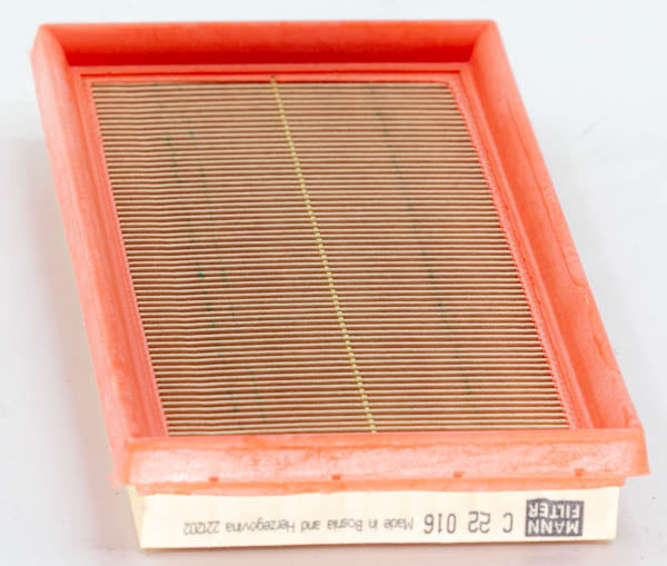 C 22 016 air filter element