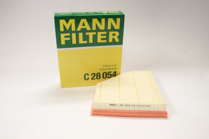 C 28 054 air filter element