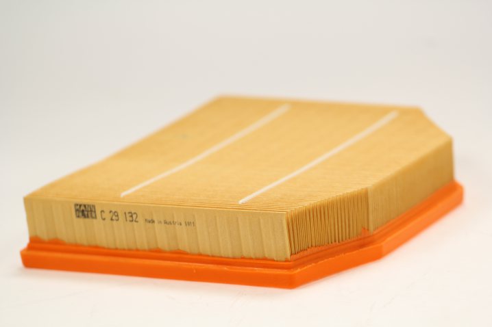 C 29 132 air filter element