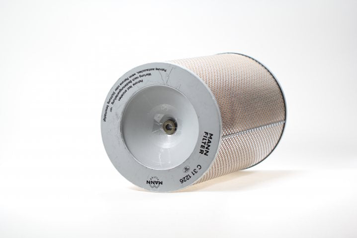 C 31 1226 air filter element