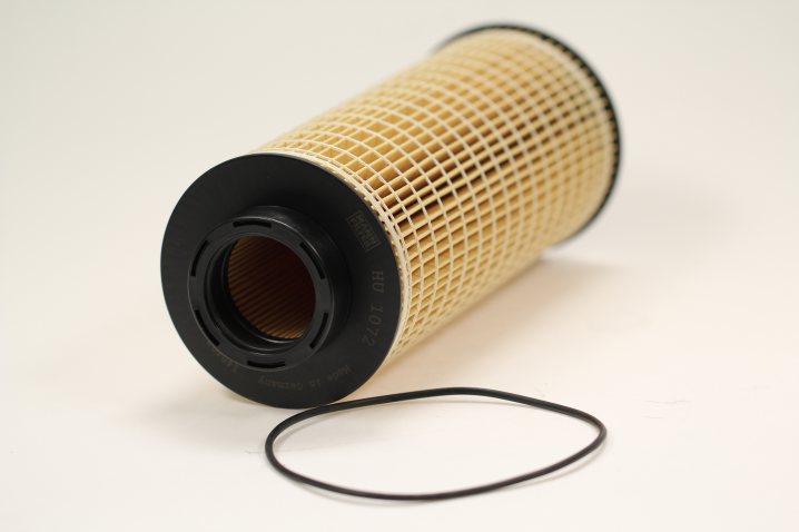 HU 1072 x oil filter element (metal-free)