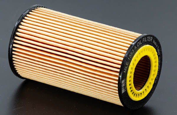 MLE1353A oil filter element (metal-free)
