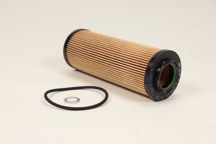 MLE1598 oil filter (element)