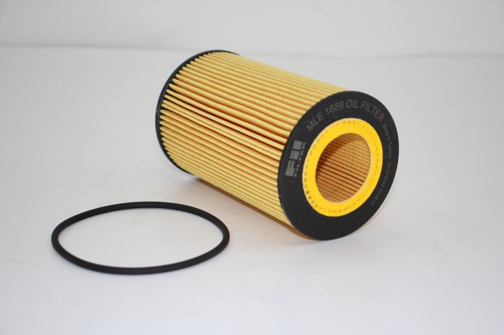 MLE1689 oil filter element