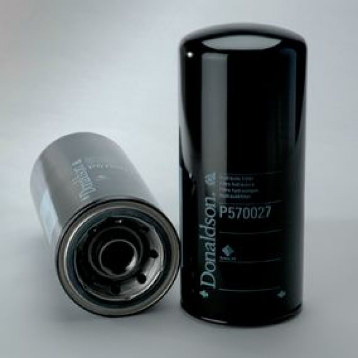 P570027 oil filter (spin-on)