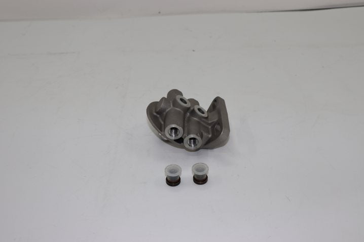 P576714 filter head fuel filter