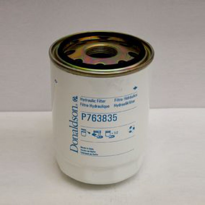 P763835 oil filter (spin-on)
