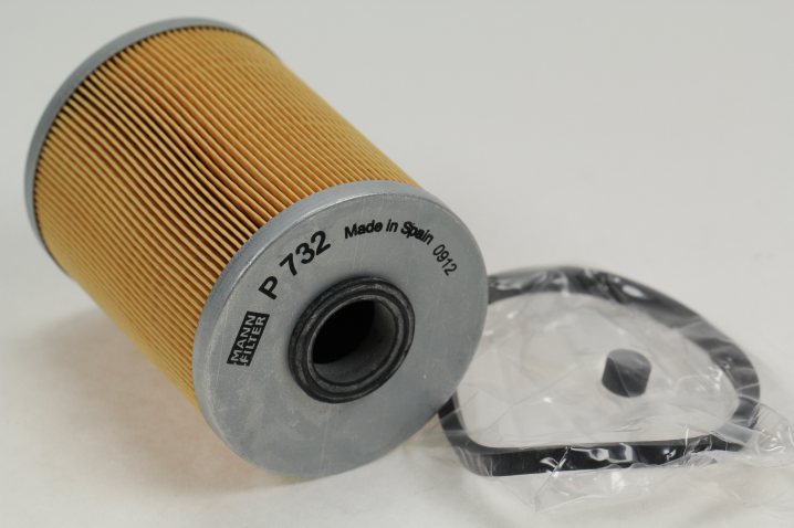 P 732 x replaced by PU 8013 z