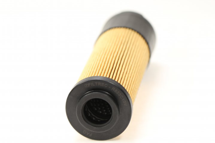 R623C10V replaced by R623C10