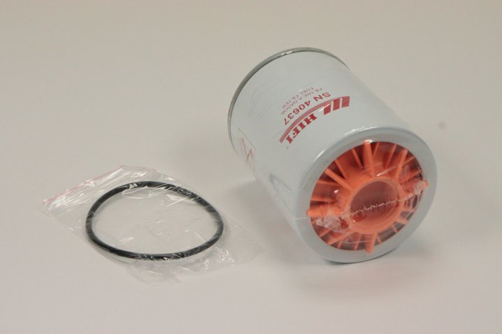 SN 40637 fuel filter spin-on