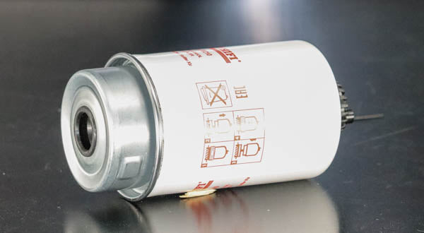SN 70210 fuel filter in-line
