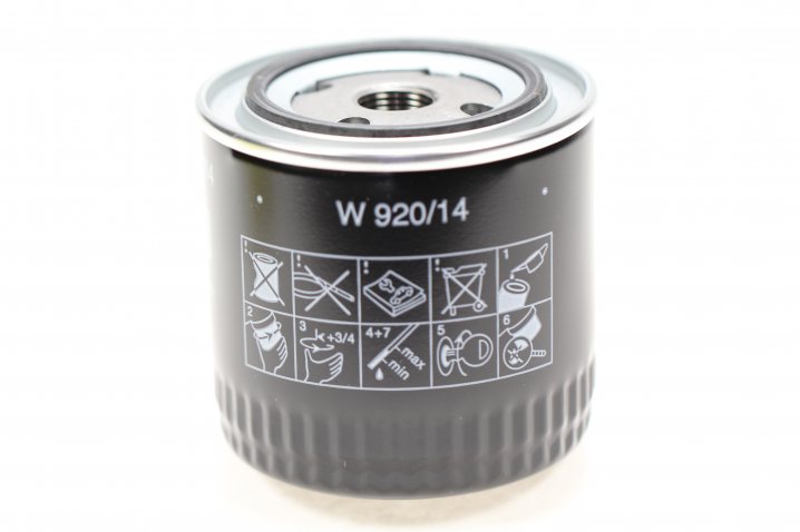 W 920/14 oil filter (spin-on)