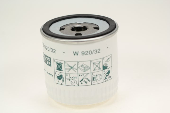 W 920/32 oil filter (spin-on)