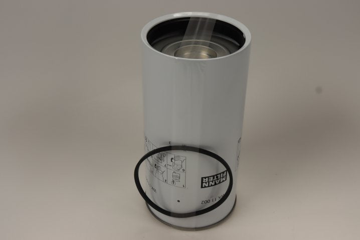 WK 11 002 x fuel filter spin-on
