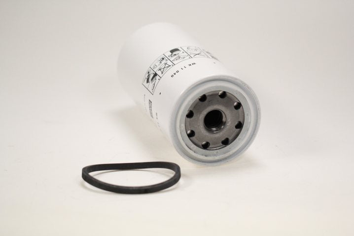 WK 11 040 x fuel filter spin-on