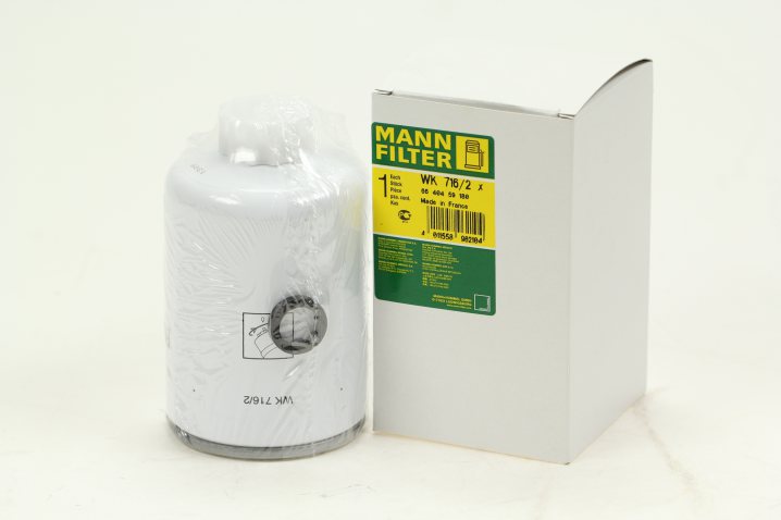 WK 716/2 x fuel filter spin-on