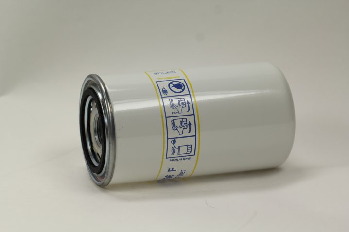 ZP596F fuel filter spin-on