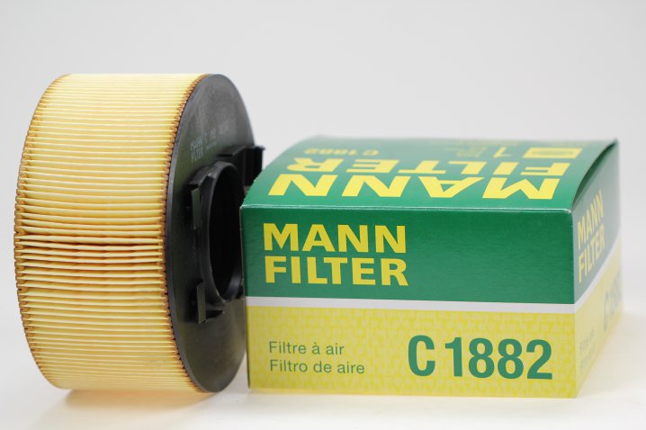 C 1882 air filter element
