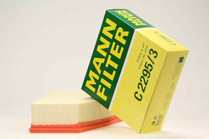 C 2295/3 air filter element