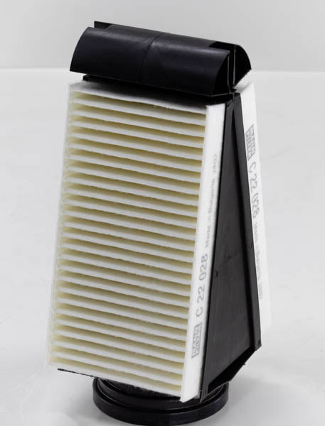 C 22 028 air filter element