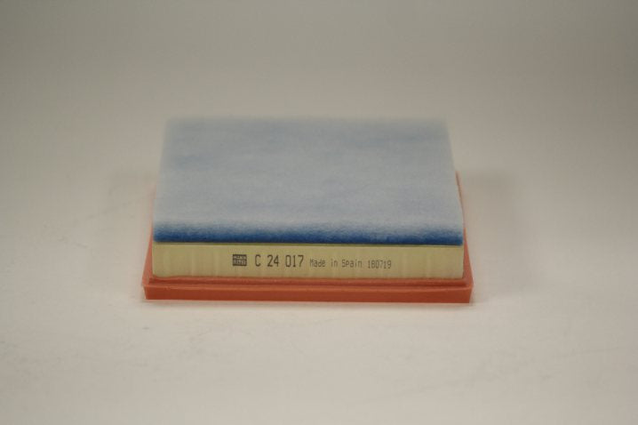 C 24 017 air filter element