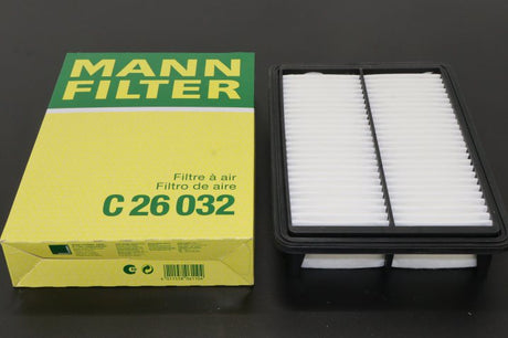 C 26 032 air filter element