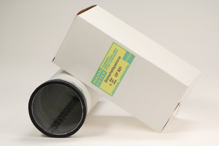 CF 821 air filter element (secondary)