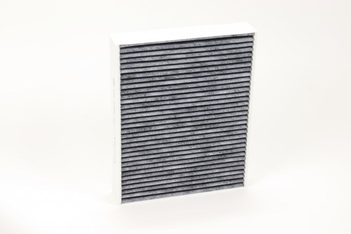 CUK 25 001 cabin air filter (activated carbon)