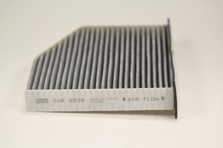 CUK 2939 cabin air filter (activated carbon)