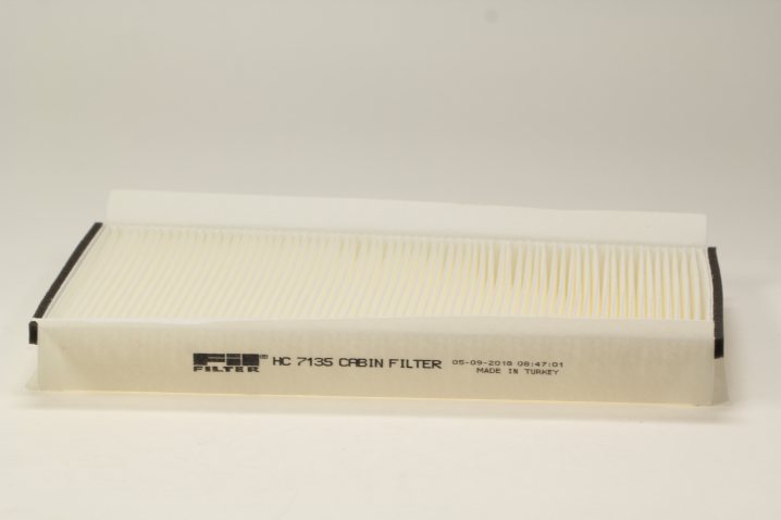 HC7135 cabin air filter element