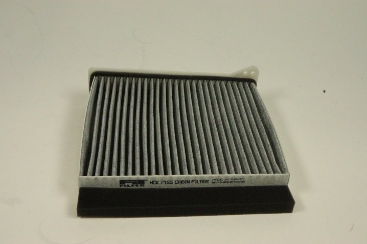 HCK7155 cabin air filter (activated carbon)