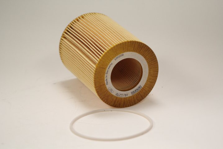 HU 1270 x liquid filter