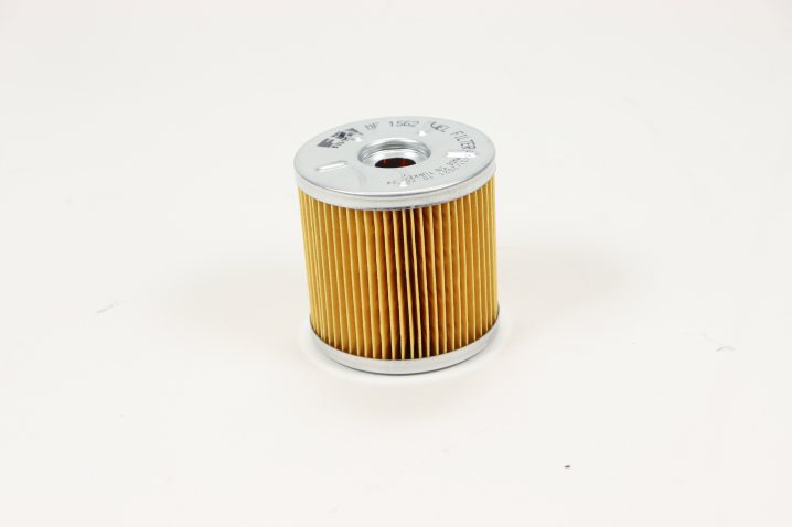 MF1562 fuel filter (element)