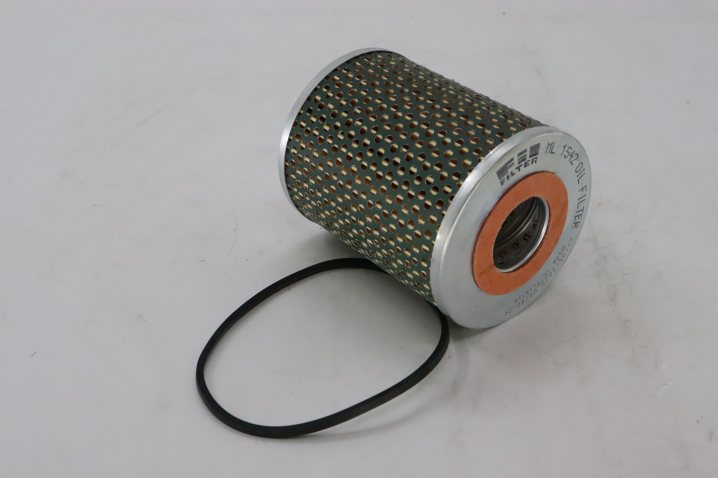 ML1542 oil filter element