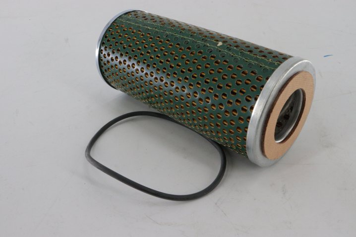 ML1546 oil filter element
