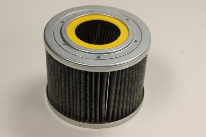 ML1596 oil filter element