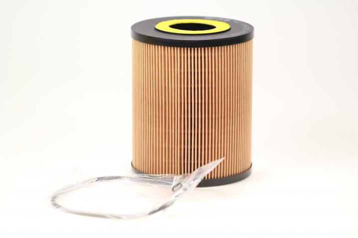 MLE1343 oil filter element