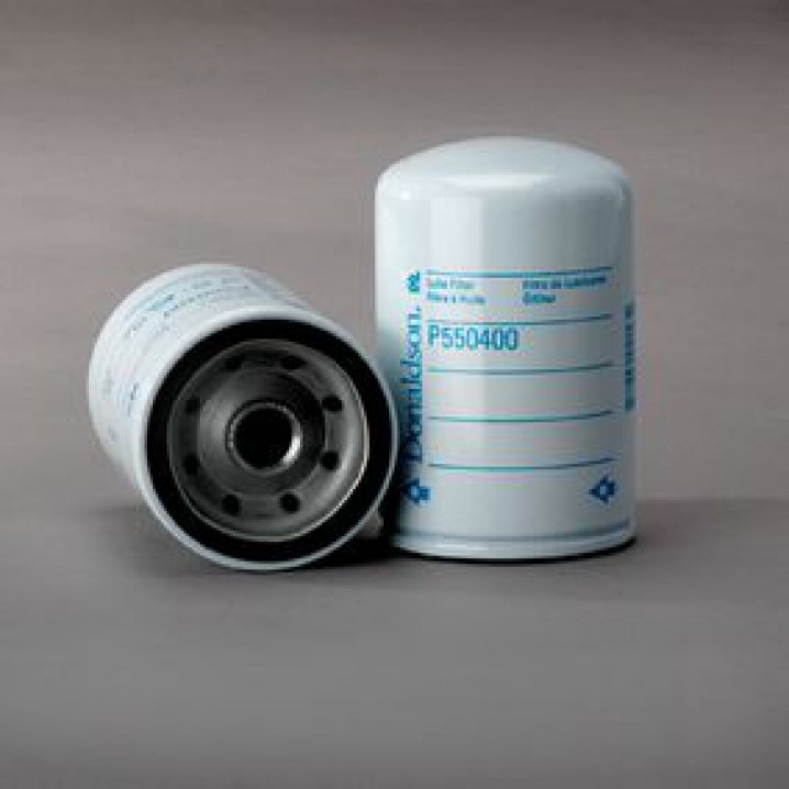 P550400 oil filter (spin-on)