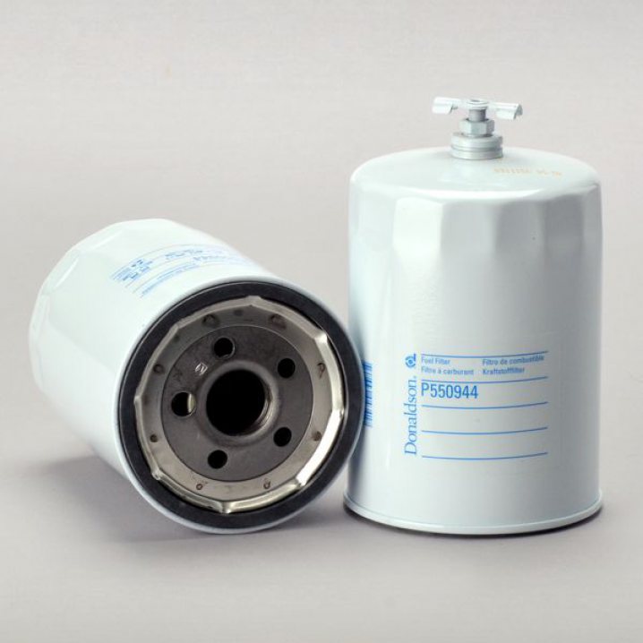 P550944 fuel filter spin-on