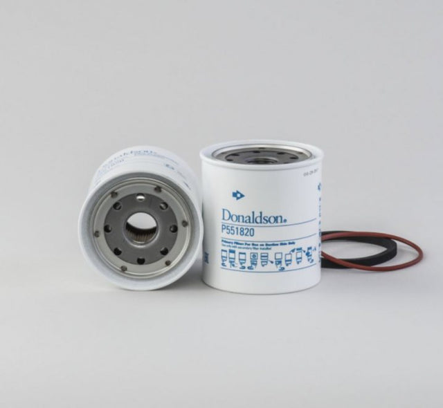 P551820 fuel filter (spin-on)