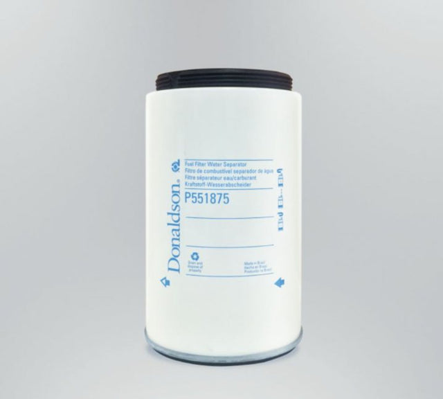 P551875 fuel filter (spin-on)