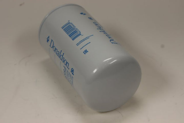 P553854 fuel filter (spin-on)