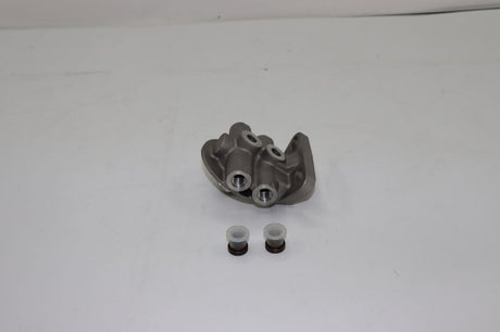 P576714 filter head fuel filter