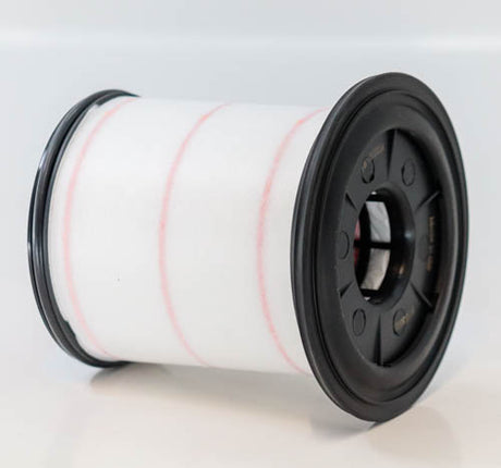 P786905 oil separator element