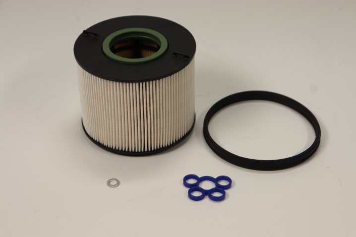 PU 1033 x fuel filter