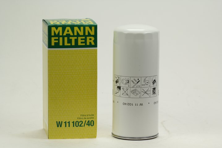 W 11 102/40 oil filter (spin-on)