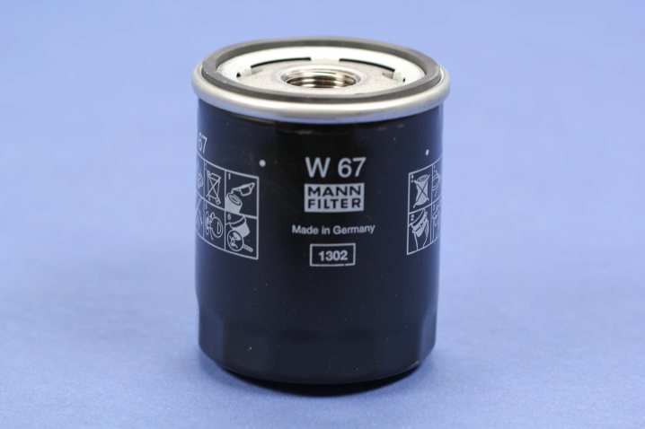 W 67 oil filter (spin-on)